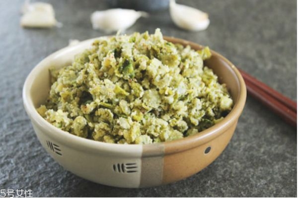 榆錢(qián)怎么做好吃 榆錢(qián)怎么做 榆錢(qián)怎么做好吃 榆錢(qián)怎么做