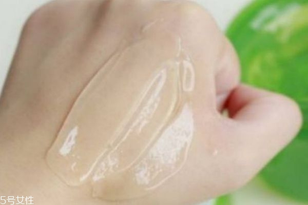 新鮮蘆薈可以直接擦臉嗎 新鮮蘆薈可以怎么用 新鮮蘆薈可以直接擦臉嗎 新鮮蘆薈可以怎么用