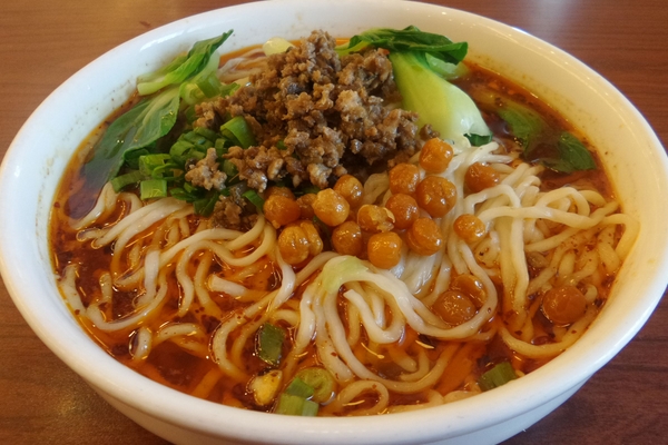 重慶小面是辣的嗎 確實如此 重慶小面是辣的嗎 確實如此