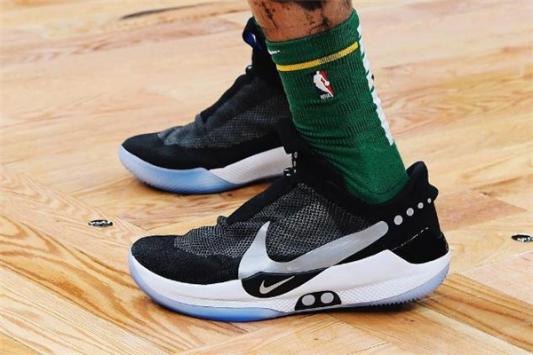 nike adapt bb上腳效果 腳感體驗非常棒 nike adapt bb上腳效果 腳感體驗非常棒