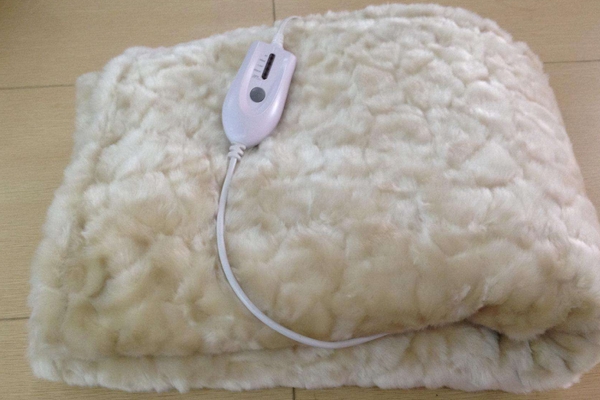電熱毯是多少瓦 看什么規(guī)格 電熱毯是多少瓦 看什么規(guī)格