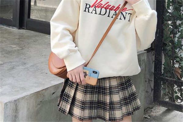 2019年流行什么半身裙 藏肉首選這三款 2019年流行什么半身裙 藏肉首選這三款