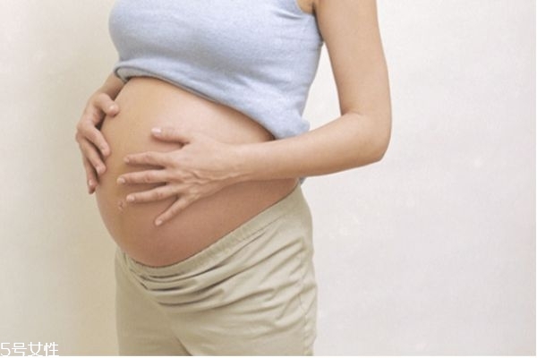 孕婦乳頭變黑怎么回事 懷孕了乳頭變黑原因 孕婦乳頭變黑怎么回事 懷孕了乳頭變黑原因