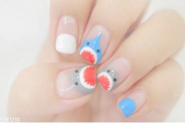 卡通手繪美甲怎么做 動(dòng)物圖案卡通美甲怎么做 卡通手繪美甲怎么做 動(dòng)物圖案卡通美甲怎么做