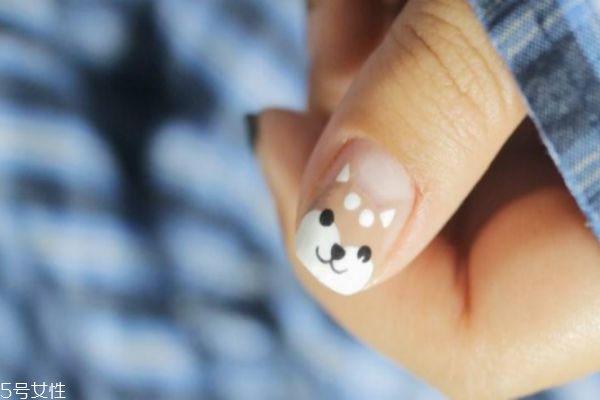 卡通手繪美甲怎么做 動(dòng)物圖案卡通美甲怎么做 卡通手繪美甲怎么做 動(dòng)物圖案卡通美甲怎么做