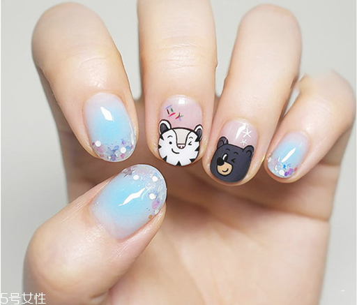 條紋撞色美甲教程 可愛(ài)美甲教程