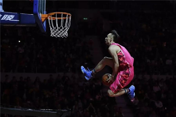 打籃球后腰疼怎么辦 記住緩解辦法 打籃球后腰疼怎么辦 記住緩解辦法