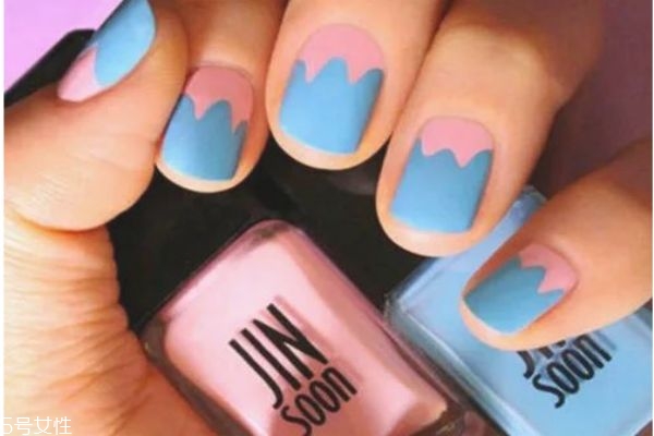 女生秋冬做什么美甲好看 冬季美甲這幾款最顯氣質(zhì) 女生秋冬做什么美甲好看 冬季美甲這幾款最顯氣質(zhì)