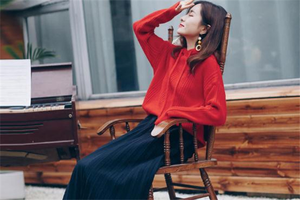 過(guò)年穿什么衣服好看 紅紅火火迎新年 過(guò)年穿什么衣服好看 紅紅火火迎新年