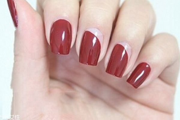 酒紅反法式美甲教程 紅色毛呢美甲教程 酒紅反法式美甲教程 紅色毛呢美甲教程