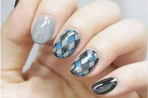 勾花美甲教程 絕美宴會(huì)美甲教程 勾花美甲教程 絕美宴會(huì)美甲教程