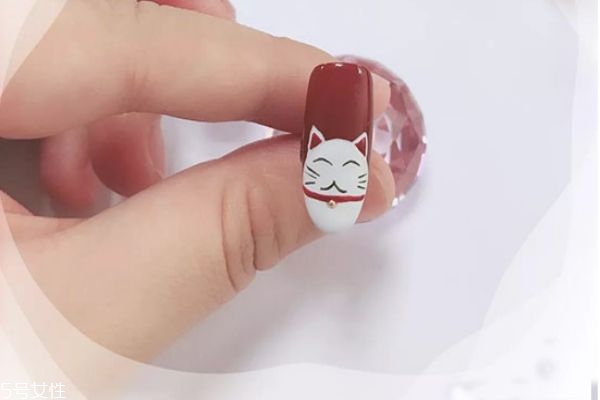 條紋撞色美甲教程 可愛(ài)美甲教程