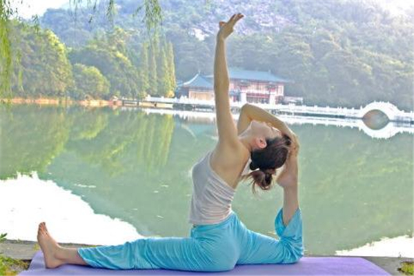 晨練出汗要洗澡嗎 最好洗一下 晨練出汗要洗澡嗎 最好洗一下