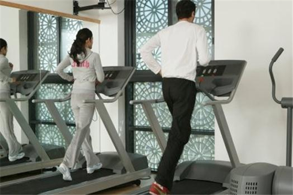 冬天健身不出汗有用嗎 當(dāng)然有效果 冬天健身不出汗有用嗎 當(dāng)然有效果