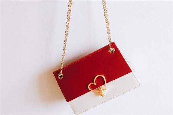 2019小ck情人節(jié)限定包包在哪買(mǎi) 再不搶就沒(méi)了 2019小ck情人節(jié)限定包包在哪買(mǎi) 再不搶就沒(méi)了