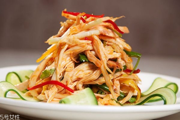 金針菜和黃花菜一樣嗎 黃花菜的功效與作用 金針菜和黃花菜一樣嗎 黃花菜的功效與作用