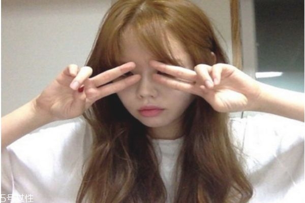 長卷發(fā)適合染什么顏色 長發(fā)卷發(fā)圖片2019最新 長卷發(fā)適合染什么顏色 長發(fā)卷發(fā)圖片2019最新