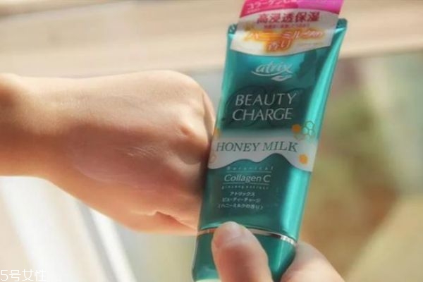 什么護手霜最補水 哪種護手霜最滋潤 什么護手霜最補水 哪種護手霜最滋潤