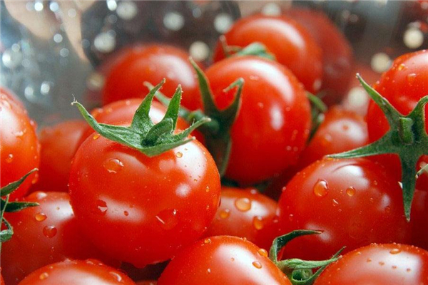 圣女果糖尿病人能吃嗎 適量即可 圣女果糖尿病人能吃嗎 適量即可