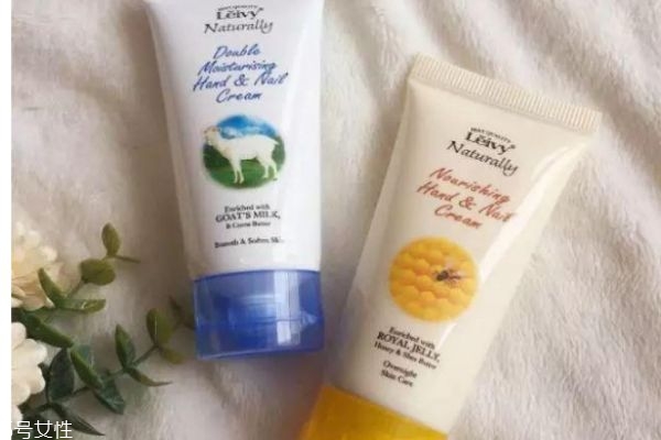 什么護手霜最補水 哪種護手霜最滋潤 什么護手霜最補水 哪種護手霜最滋潤