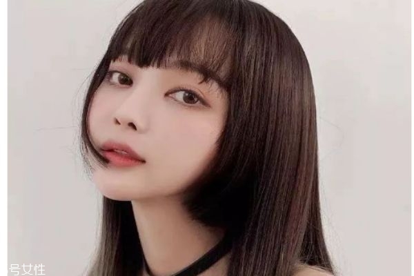 長寬臉適合什么發(fā)型 長寬臉女生適合的發(fā)型 長寬臉適合什么發(fā)型 長寬臉女生適合的發(fā)型