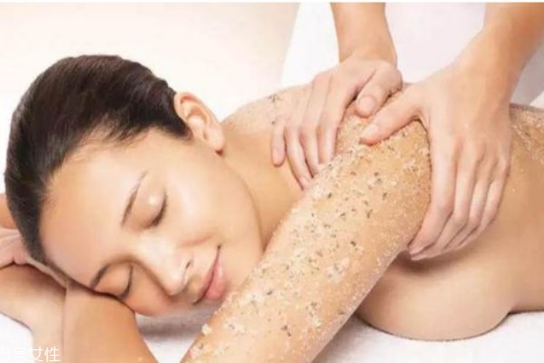 什么磨砂膏比較好 磨砂膏明星產(chǎn)品推薦 什么磨砂膏比較好 磨砂膏明星產(chǎn)品推薦