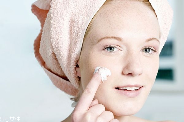 打美白針對(duì)身體有害嗎 美白針適應(yīng)癥有哪些 打美白針對(duì)身體有害嗎 美白針適應(yīng)癥有哪些