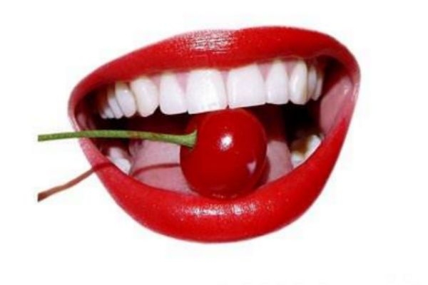 冷光美白牙齒有沒(méi)有副作用 冷光美白儀注意事項(xiàng) 冷光美白牙齒有沒(méi)有副作用 冷光美白儀注意事項(xiàng)