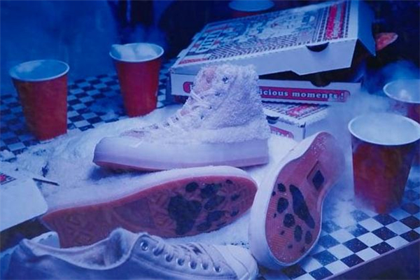 clot匡威北極熊聯(lián)名多少錢 原價并不高 clot匡威北極熊聯(lián)名多少錢 原價并不高