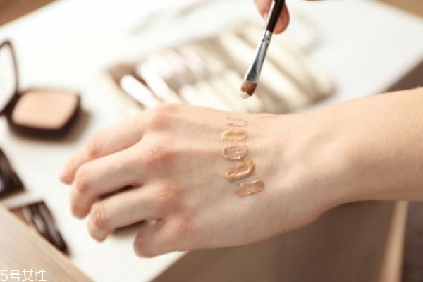 推薦遮瑕好的粉底液 大牌遮瑕力強的粉底液 推薦遮瑕好的粉底液 大牌遮瑕力強的粉底液