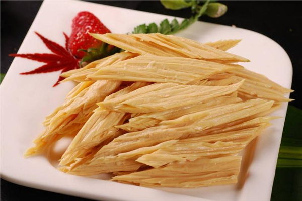 腐竹泡了兩天還能吃嗎 已經(jīng)變質(zhì)了 腐竹泡了兩天還能吃嗎 已經(jīng)變質(zhì)了