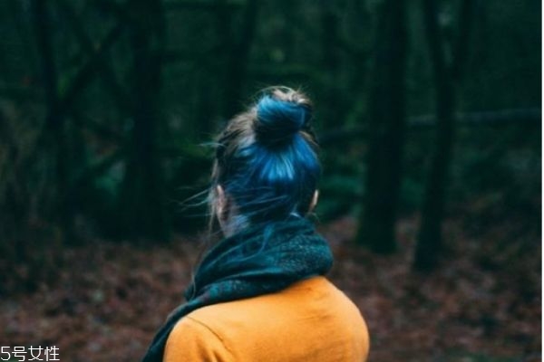 染發(fā)后如何讓發(fā)色更持久 如何讓染發(fā)更持久 染發(fā)后如何讓發(fā)色更持久 如何讓染發(fā)更持久