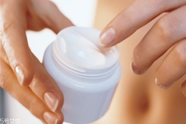 冬季用什么護膚品保濕 冬季保濕護膚品排行榜 冬季用什么護膚品保濕 冬季保濕護膚品排行榜