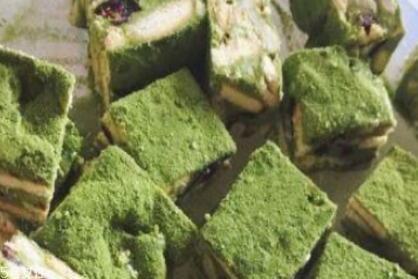 雪花酥和牛軋?zhí)堑膮^(qū)別 升級版牛軋?zhí)? alt=