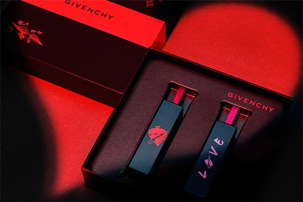 2019紀(jì)梵希情人節(jié)限定口紅禮盒價(jià)格 讓你怦然心動(dòng) 2019紀(jì)梵希情人節(jié)限定口紅禮盒價(jià)格 讓你怦然心動(dòng)
