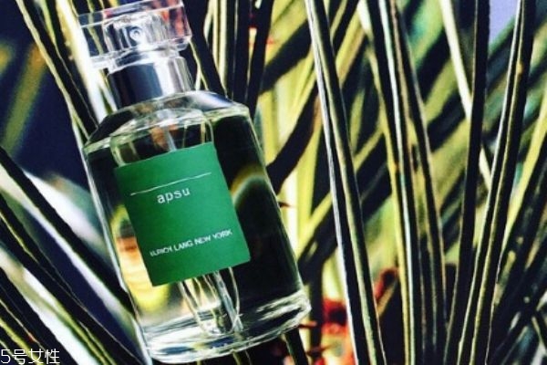 青草味香水有哪些 最好用的青草味香水 青草味香水有哪些 最好用的青草味香水