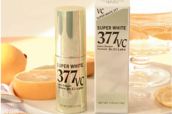 熱門美白精華有哪些 不能錯(cuò)過的美白精華排行榜 熱門美白精華有哪些 不能錯(cuò)過的美白精華排行榜