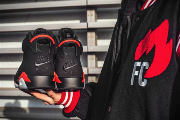 aj6黑紅復(fù)刻貨量2019 本月最佳復(fù)刻球鞋 aj6黑紅復(fù)刻貨量2019 本月最佳復(fù)刻球鞋