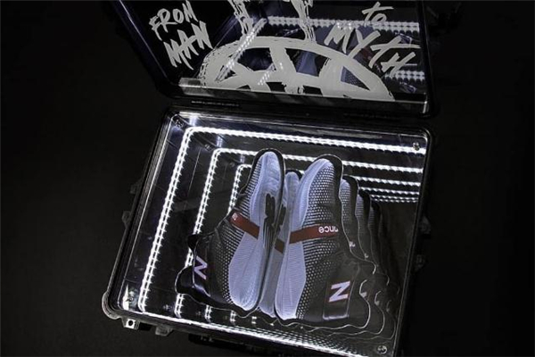 新百倫倫納德簽名球鞋開箱測(cè)評(píng) 倫納德全新戰(zhàn)靴細(xì)節(jié) 新百倫倫納德簽名球鞋開箱測(cè)評(píng) 倫納德全新戰(zhàn)靴細(xì)節(jié)