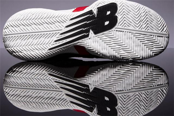 新百倫倫納德簽名球鞋開箱測(cè)評(píng) 倫納德全新戰(zhàn)靴細(xì)節(jié) 新百倫倫納德簽名球鞋開箱測(cè)評(píng) 倫納德全新戰(zhàn)靴細(xì)節(jié)