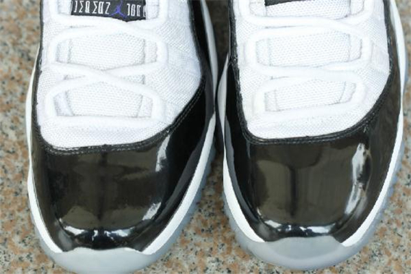 aj11康扣復刻真假對比 鑒定方法要掌握