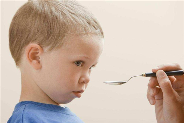 怎樣給寶寶按摩預(yù)防冬季感冒 怎樣給寶寶按摩預(yù)防冬季感冒