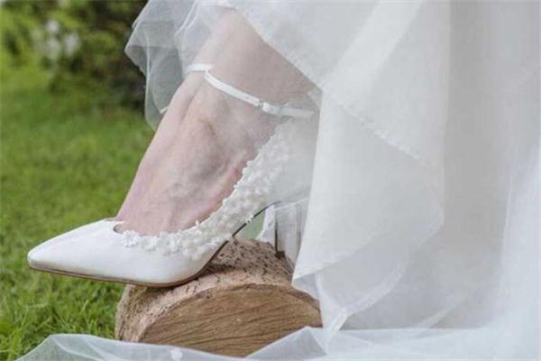 rainbow club鞋怎么樣 戶(hù)外婚禮必備婚鞋