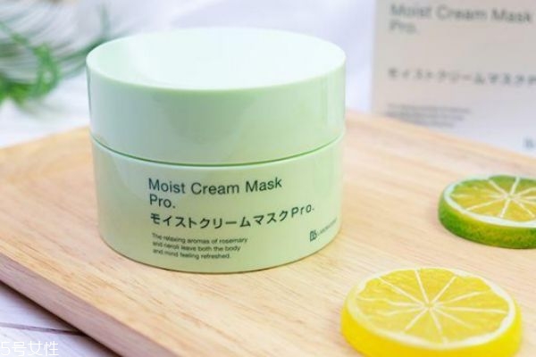 復(fù)活草面膜有什么功效 日本復(fù)活草面膜價(jià)格 復(fù)活草面膜有什么功效 日本復(fù)活草面膜價(jià)格