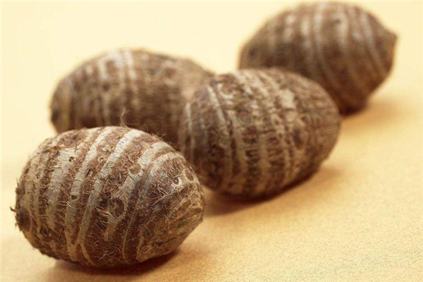 芋頭和紅薯哪個熱量高 減肥人群要注意 芋頭和紅薯哪個熱量高 減肥人群要注意