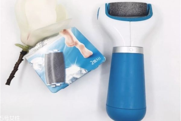 冬天腳裂怎么辦 滋潤(rùn)的護(hù)腳霜推薦 冬天腳裂怎么辦 滋潤(rùn)的護(hù)腳霜推薦