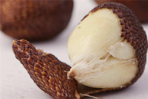 蛇皮果一天能吃幾個 不宜太過量 蛇皮果一天能吃幾個 不宜太過量