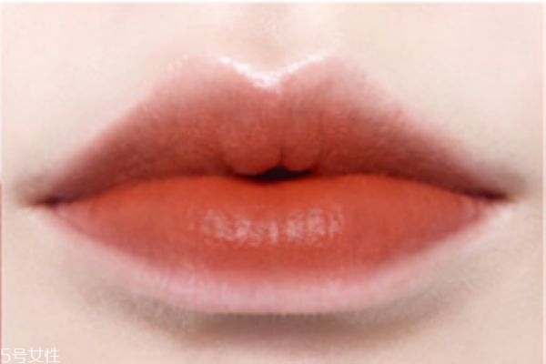 伊蒂之屋甜蜜之戀晶瑩炫彩唇膏哪個(gè)顏色好看