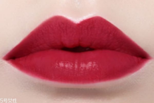 伊蒂之屋甜蜜之戀晶瑩炫彩唇膏哪個(gè)顏色好看