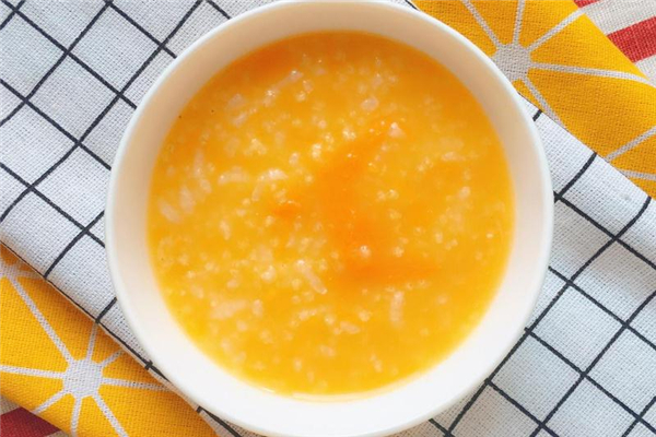 高壓鍋煮小米粥需要多久 20分鐘左右 高壓鍋煮小米粥需要多久 20分鐘左右